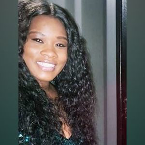 Meet your Posher, Latisha